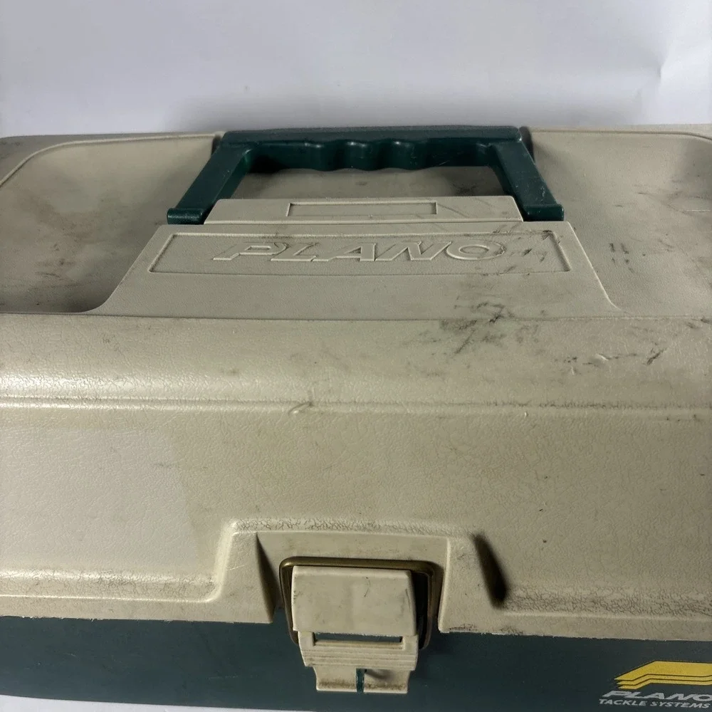 PLANO 3 TRAY FISHING TACKLE BOX - Picture 2 of 8